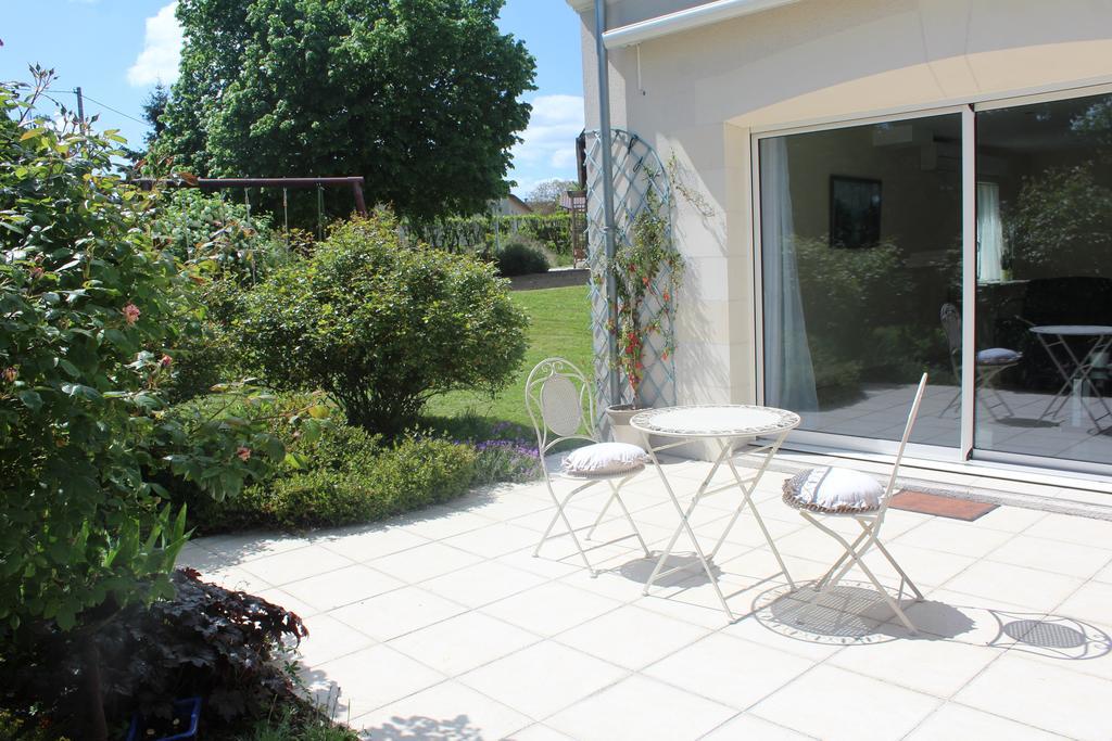 Le Clos Des Roses Saint-Règle Екстериор снимка