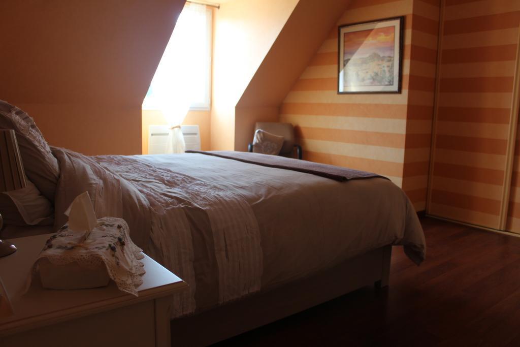 Le Clos Des Roses Saint-Règle Екстериор снимка